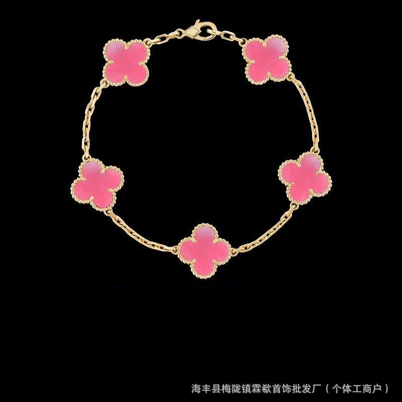 Four Leaf Grass Flower Bracelet