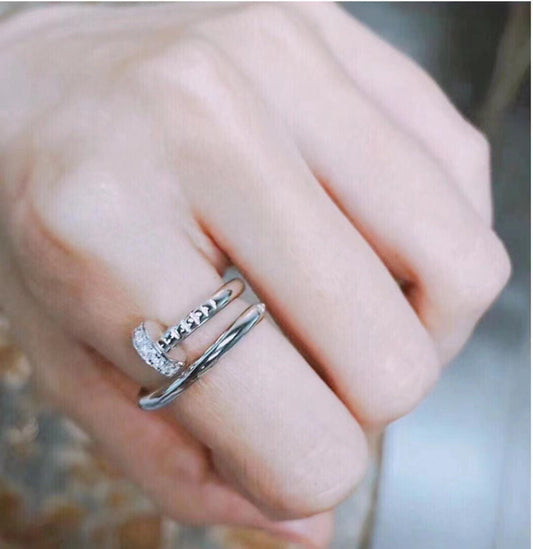 Ring design for women with a minimalist feel.